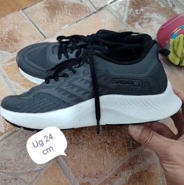 new yorker нови пазар слике: DEČIJE PATIKE - RAZNO - POVOLJNO !!! Razne decije patike u savrsenom — 2