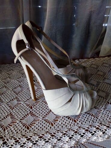 make up: Sandals, 38 — 4