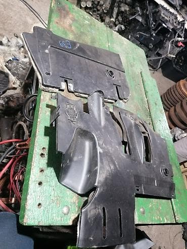 bure za benzin: BMW E39 – donji plastični štitnici/obloge motora (ventilacioni i — 1