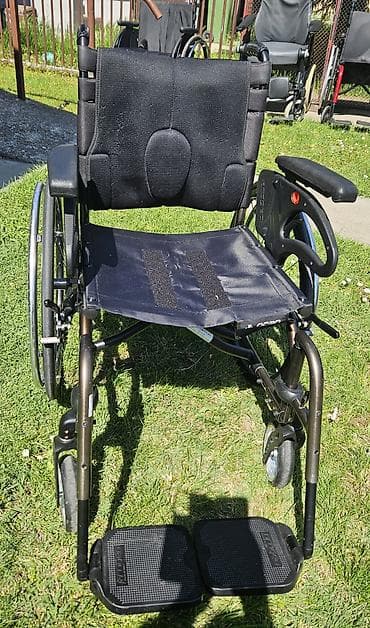 kese za kateter: Progeo ručna invalidska kolica – lagani aluminijumski okvir, kompaktna — 1