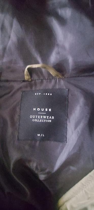 deda mraz kapa: Dugačka ženska zimska jakna s kapuljačom – HOUSE Outerwear Collection — 3