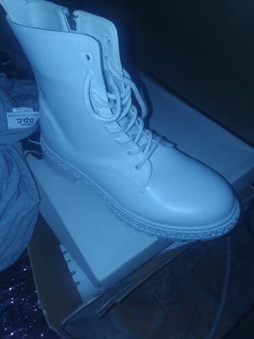 haljine c: High boots, 40 — 2