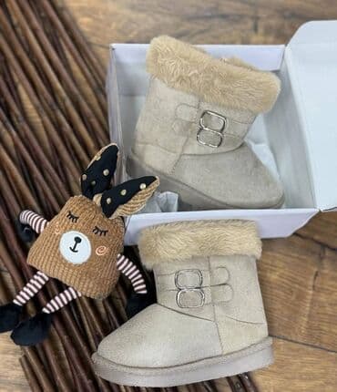 kozna obuca novi pazar: Nove čizmice Cena 2700 Vel. od 23 do 35 broja. P/022 poručivanje u — 7