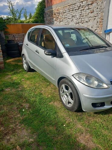 prodaja automobila kraljevo: Mercedes-Benz A 180: 1.8 l | 2005 г. Hečbek — 4