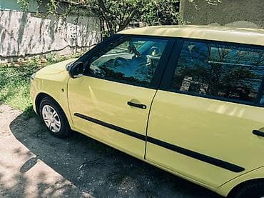 Skoda: Škoda Fabia – žuta, 5 vrata, hečbek - Motor: benzinski (oznaka “MPI” — 4