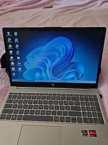plastation 3: HP 15-fc0008nm (7S4T4EA) laptop - Ekran: 15.6" FHD 1920x1080, IPS — 1