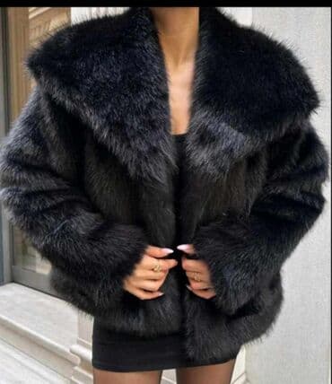 Fur coats: Bunda 
S M L 
Cena 5.000 dinara — 1