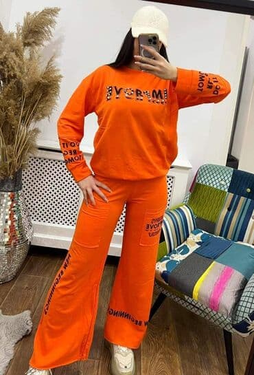 umbrella iore pro: New Tracksuit S•M•L•XL 
2800din Super PROMO Cena ! — 1