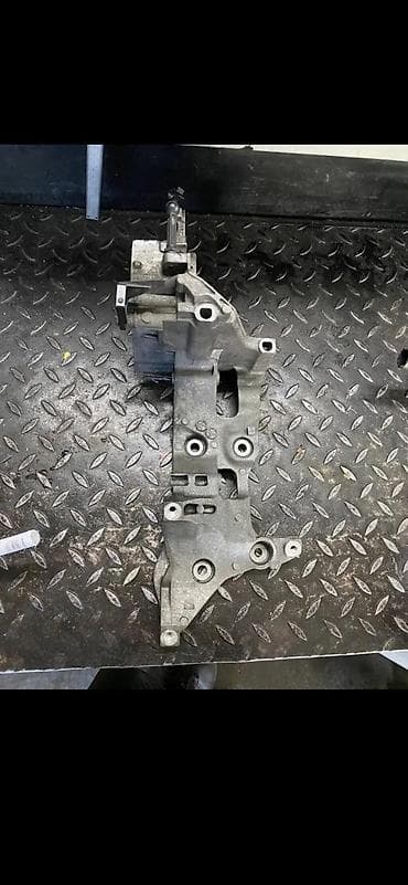 cml play car mp5 player: AUDI Q5 80A 2018 NOSAC ALTERNATORA 04L903143 D E | Audi a3 a4 a5 a6 — 4