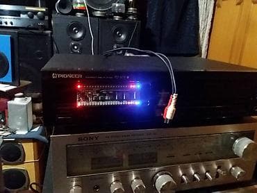 sony 6: Analajzer. -pravljen. -radi u ritmu muzike. -odlicno izgleda — 6