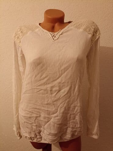 Košulje: Bela bluzica kao nova,velicina S — 1