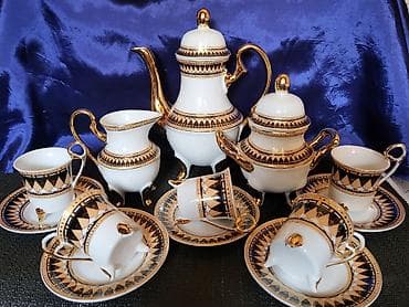 Servis vintaz za kafu porcelanski. Servis za kafu,perfektan pozlata