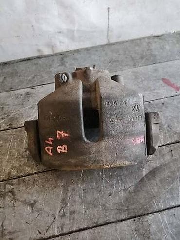 Brake System: KOCIONA KLEŠTA PREDNJA DESNA ZA AUDI A4 OD 2004. DO 2008. GOD. | — 1