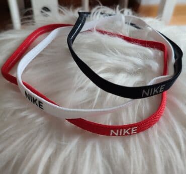 nemacki za 5 razred data status: Set za tenis Potpuno novo!!! 3 Nike trake za kosu 2 Wilson — 3