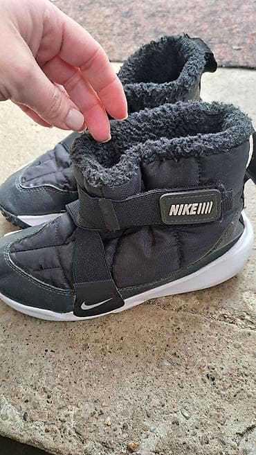 hm haljinice za djevojčice: Nike zimske patike/čizmice za decu 32 - Topla, mekana postava od — 1