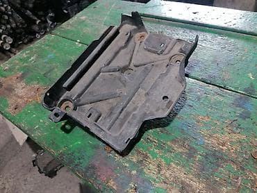 corsa c: Nosači akumulatora – Fiat Grande Punto Opis: - Plastična baza/nosač — 1