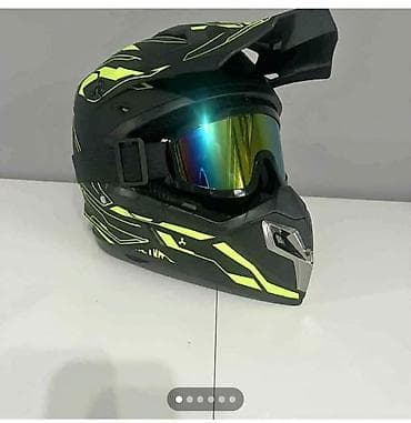 Sportska odeća: 04. Kaciga 7100 kros sve vel — 8