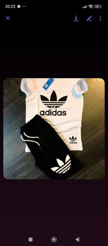 hoodrich komplet: Muski sportski komplet.

Velicine s-xxl. Cena 2800 din — 7