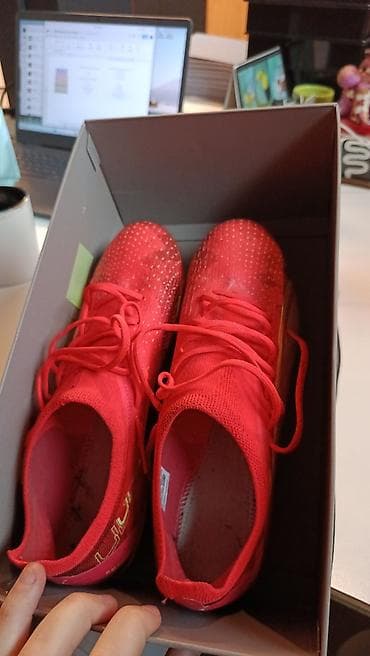 kopačke joma: PUMA ULTRA Ultimate FG/AG kopačke – crveno/koralna boja sa zlatnim — 2