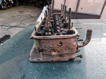poklopac glave motora: Glava motor Lada 2121,21213 Niva br.3. Polovna, ocuvana. Skinuta sa — 6