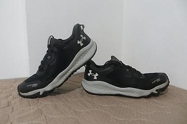 UNDER ARMOUR br 42 27cm unutrasnje gaziste stopala, patike bez mana