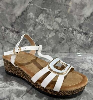 crop top c a: Sandals, Betsy, 41 — 5