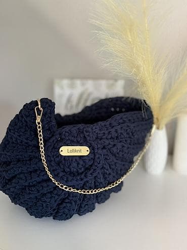 monina torba: Ručna heklana torbica “Lolliknit” – tamnoplava - Materijal: debela — 2