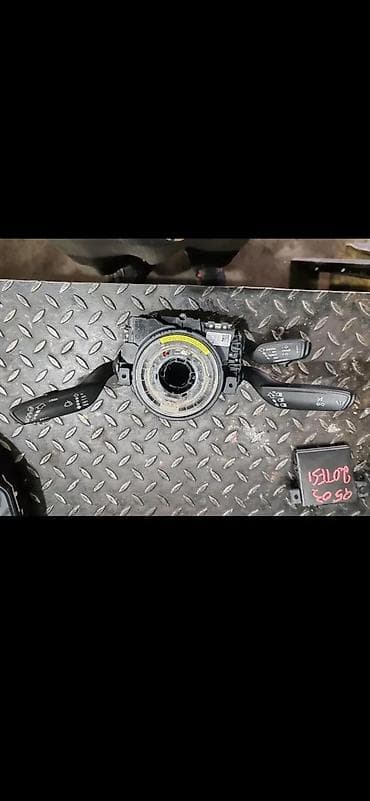 glava upravljaca: AUDI Q5 SPULNA PROCESOR TEMPOMAT 8K0953568M | Audi delovi ZEMUN   — 2