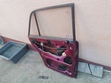 presvlake za prednja sedista: Vrata zadnja leva Lada 2107 Riva,2105 u bordo boji . Vrata su — 12