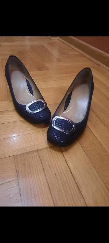 suknje til: Elegantne baletanke – tamnoplave - Model: klasične baletanke sa — 3