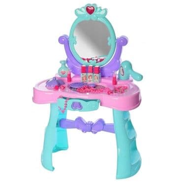 magicni cup dexy co: BEAUTY STUDIO Toaletni sto koji je opremljen priborom kao što su — 4