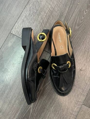 zenske mokasine broj 42: Sandals, 39 — 1