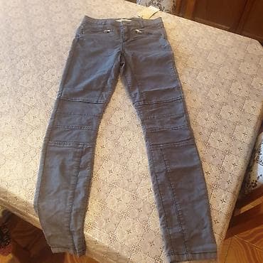 tech fleece sivo crni: Nove farmerke, 36 vel — 1