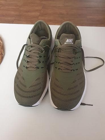 nike air force sive: Stanje kao na slikama dobro očuvane.Sitni tragovi korišćenja.Br42 — 2
