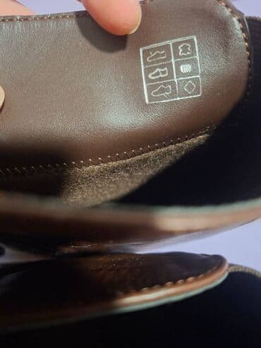 Women's Footwear: High boots, 39 — 9