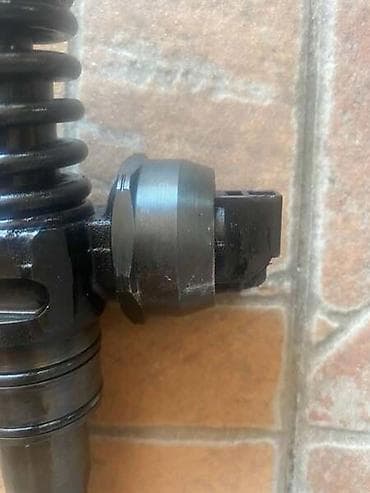 prekidac za auto: DIZNA ZA VOLKSWAGEN GOLF 5, PASSAT B6, TOURAN OD 2005. DO 2009. GOD — 2