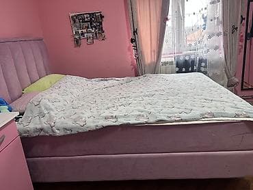 bele nike patike za decu: Kupljen prosle godine skoro odplacen.kupljen za decu.ali sada vise — 1