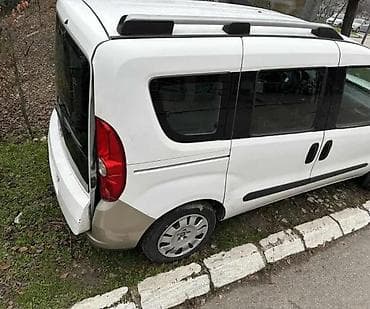 fiat s: BRANIK FAR HAUBA RETROVIZOR STOP KRILO VRATA FIAT DOBLO | Branik far — 2