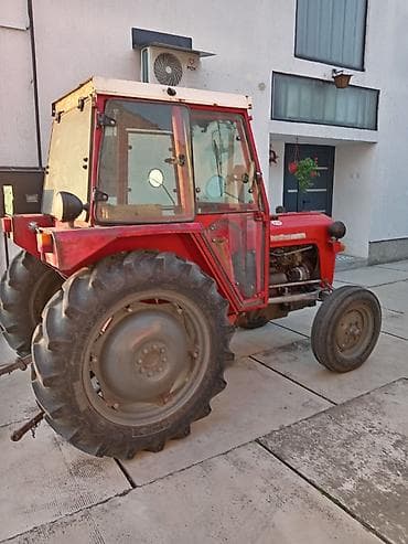ručna vakum pumpa: IMT 539 DV – traktor sa kabinom - Model: IMT 539 DV (dvostruka vuča — 3