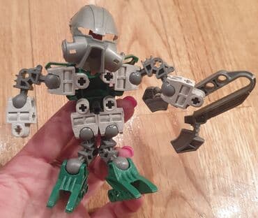 robot na daljinski dexy co: Lego bionicle robot sa oruzjem. Paše sjajno i sa legom. odgovaraju — 4
