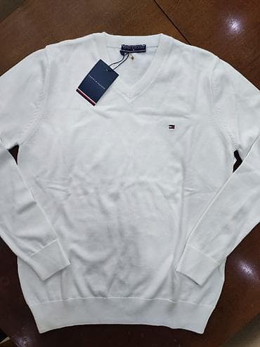 Muška odeća: Muški džemperi – brendirani, klasičan kroj, okrugli ili V izrez — 10