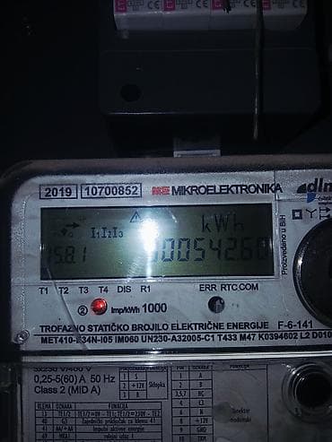 Merni alati i instrumenti: Trofazno statičko brojilo električne energije – Mikroelektronika — 5
