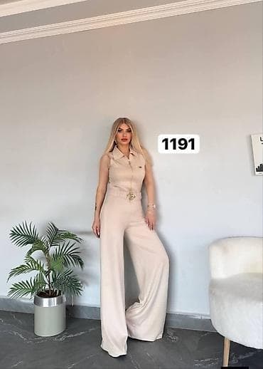 northville kombinezon: Markirani kombinezon
s,m,l,xl
4800 din
Uvoz Turska — 2