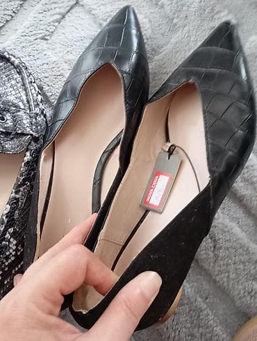 givenchy torbe: Set modnih aksesoara i obuće: - Torba sa cvetnim dezenom: crna — 5