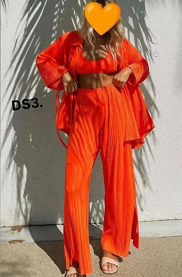 zelene cipele: Ženski trodelni komplet od plisiranog materijala - Komadi: košulja na — 2