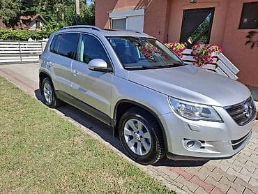 akumulator za tiguana: Volkswagen Tiguan 2.0 TDI, kompaktni SUV u srebrnoj metalik boji, sa — 2