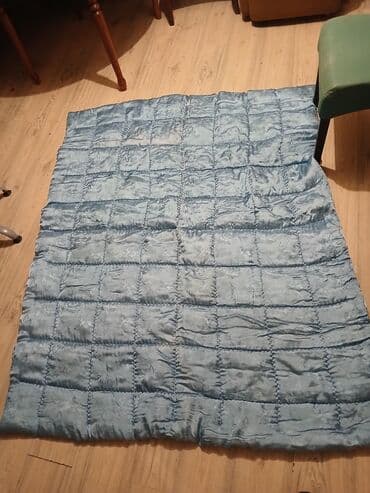 iznajmljivanje klupa i stolova: Quilted, color - Blue — 2