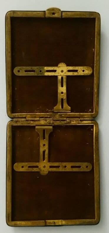 Beauty & Care: Cigarette case, Used — 5