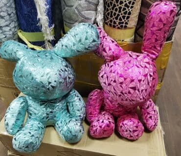 Zeke
Komad 1999 dinara
40cm visina