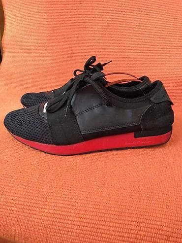 new balance patike fashion and friends: BALECIAGA patike broj 41, duzina unutrasnjeg gazista 26 cm. Bez — 1